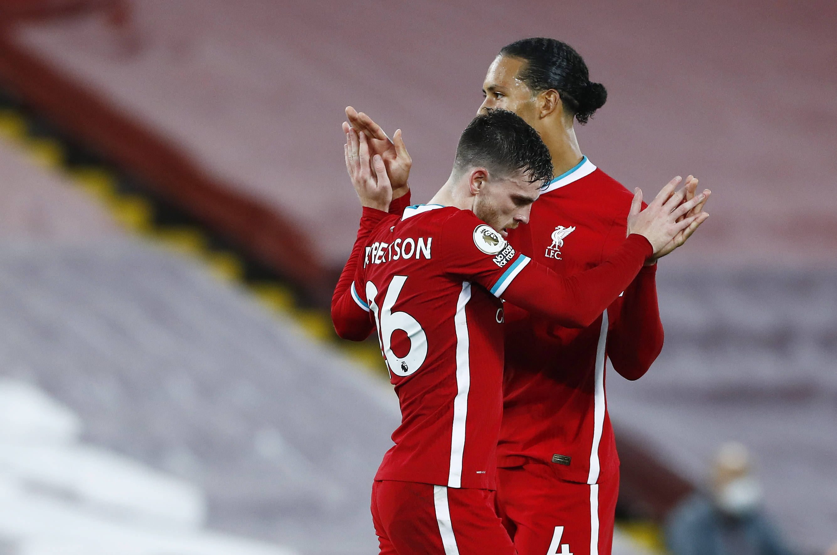 攻击型后卫 攻击型后卫